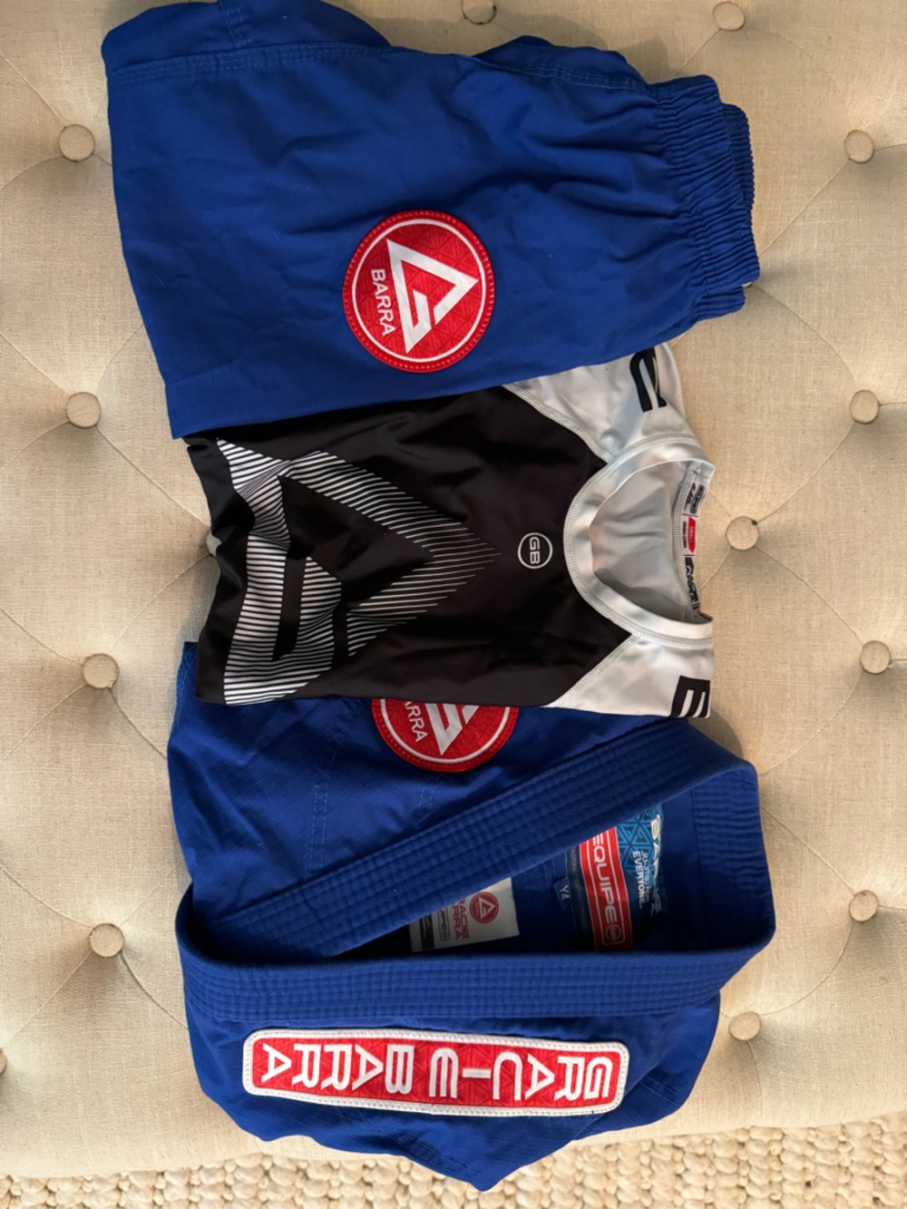 Gracie Barra Blue Brazilian Jiu-Jitsu Gi Set with Rash Guard Size 4Y